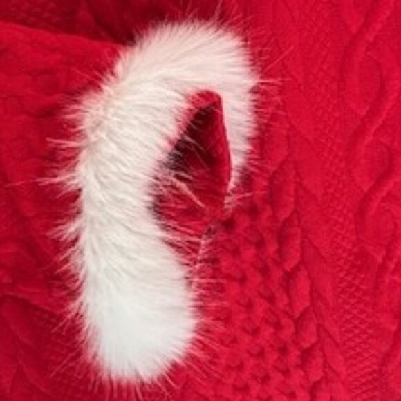 Red Sweater With White Faux Fur Collar and Cuffs, Size Medium - Picture 4 of 8